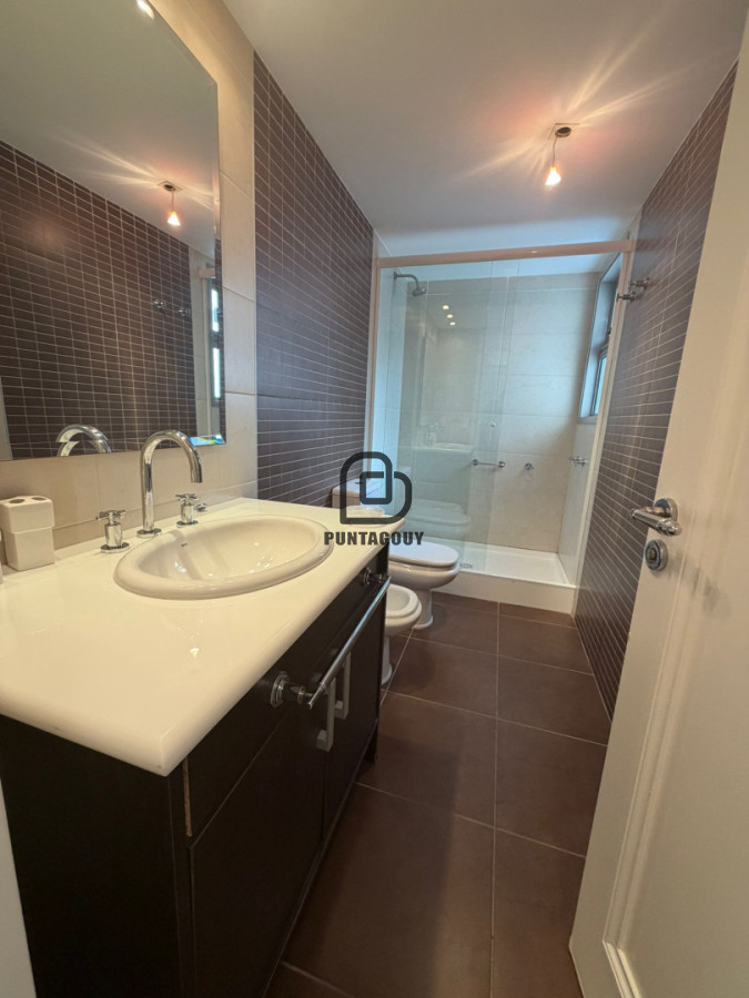 Apartamento ID.7604 - Inversión Premuim frente al mar en Punta del Este