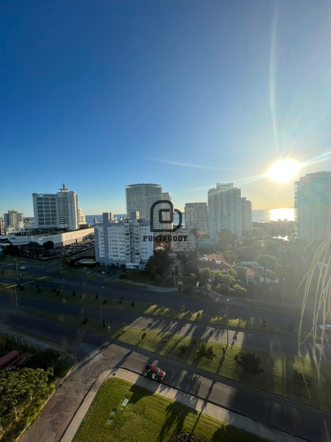 Apartamento ID.1499 - Art Boulevard 3 dorm 3 baños 