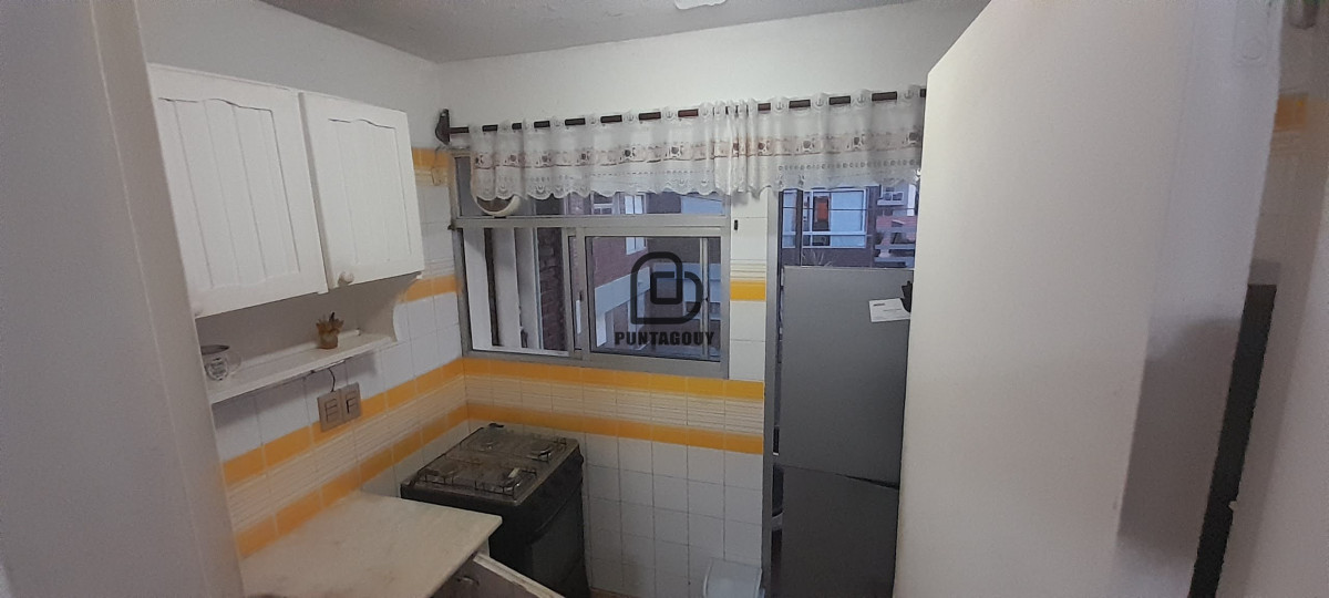Apartamento ID.1593 - VENTA apartamento, playa Mansa  Punta del Este