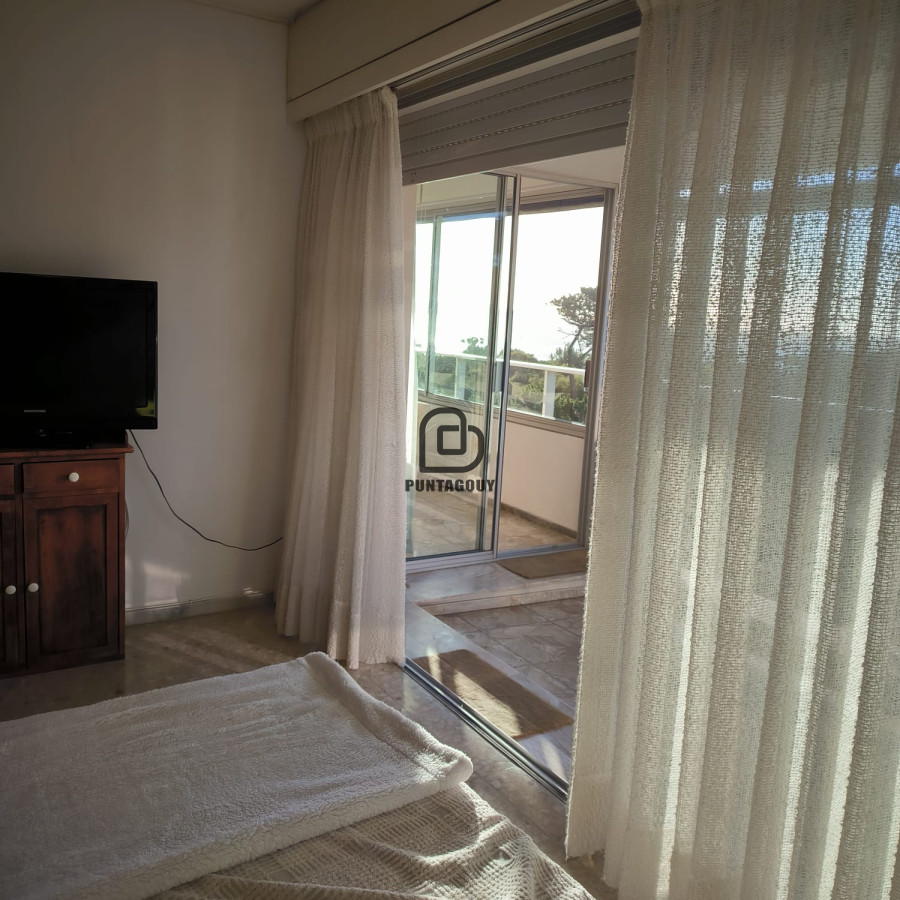 Apartamento ID.1630 - Alquiler de temporada 2 dormitorios, con servicios