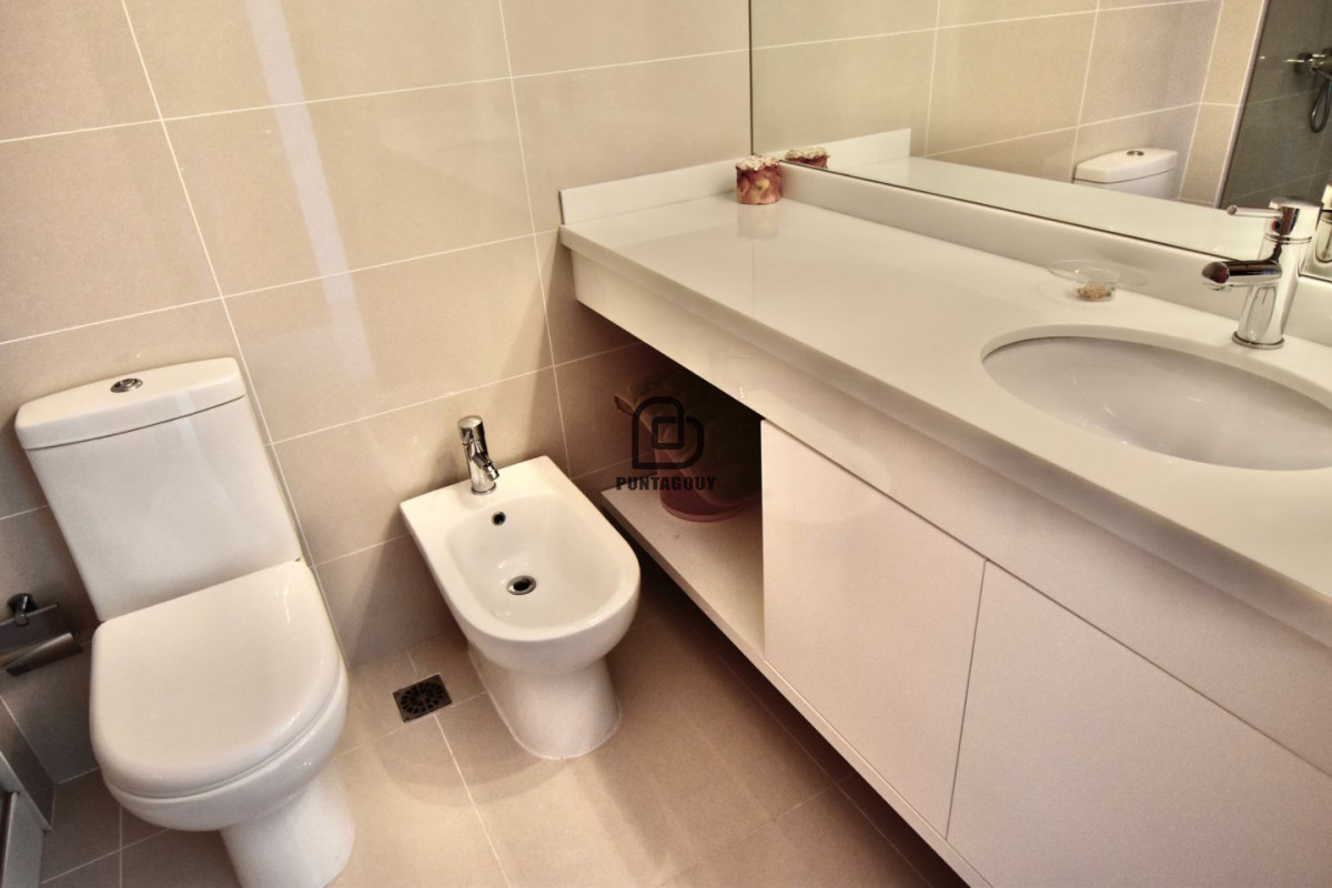 Apartamento ID.1494 - Sunrise de 3 dorm 3 baños en venta
