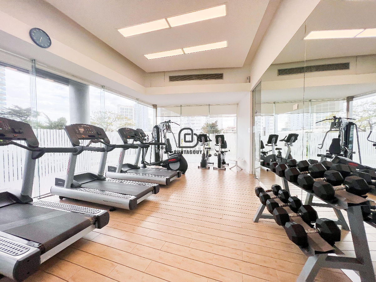 Apartamento ID.1495 - Alexander Boulevard de 2 dorm 2 baños en venta 
