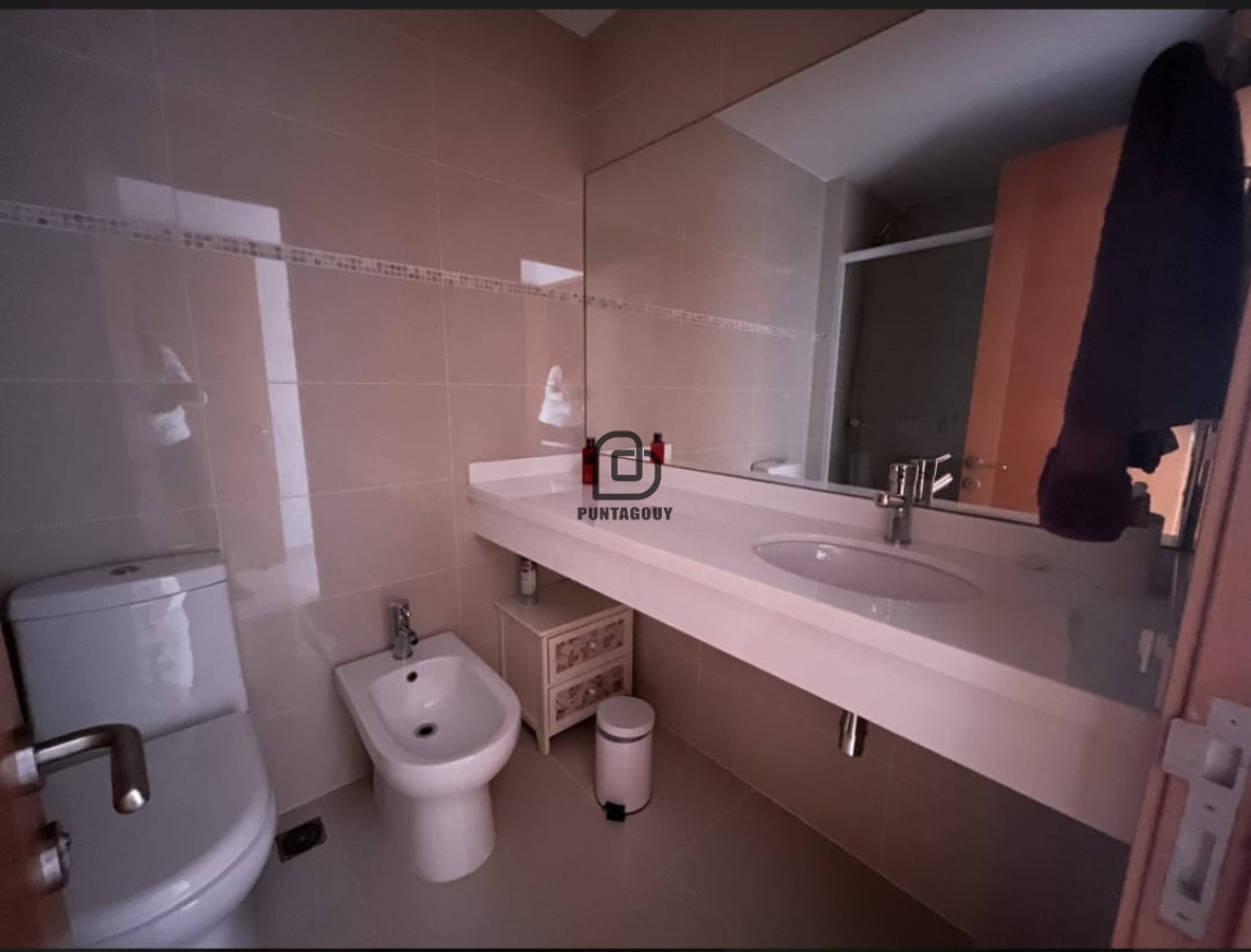 Apartamento ID.1764 - venta de 3 dormitorios en suite con vista al mar
