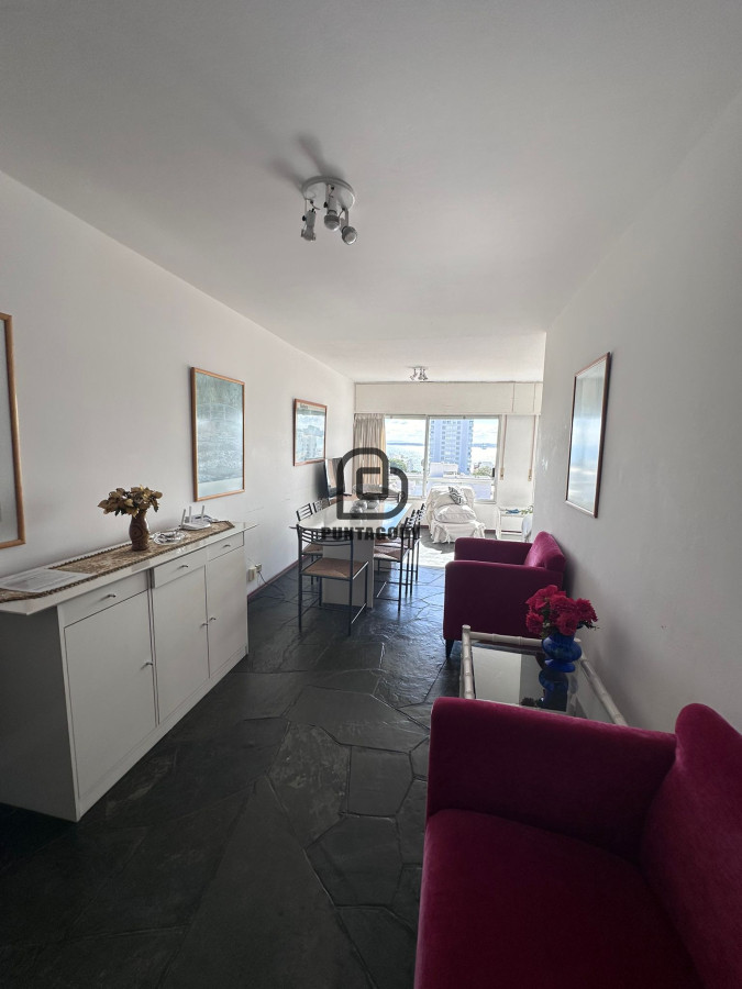 Apartamento ID.1555 - Michelangelo 2 dorm 2 baños con vistas al mar y la isla en venta