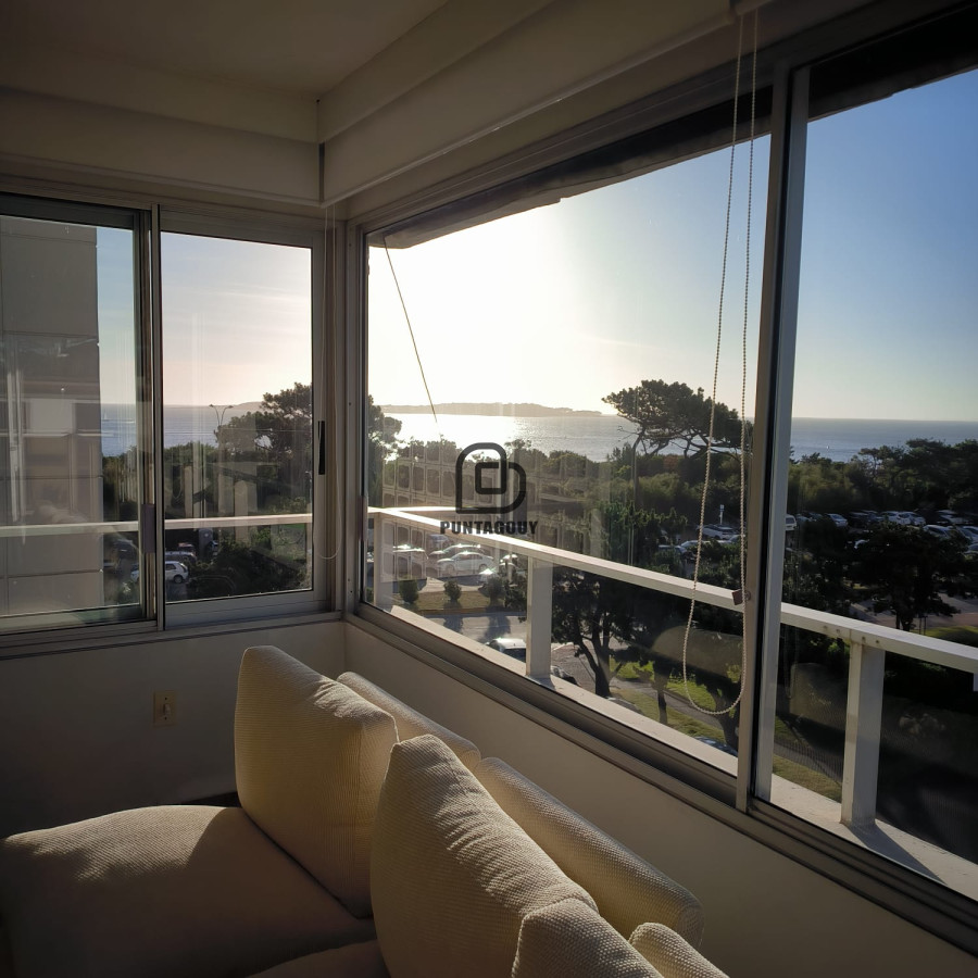 Apartamento ID.1630 - Alquiler de temporada 2 dormitorios, con servicios