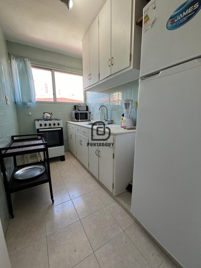 Apartamento ID.1561 - alquiler vacacional en Gorlero a 2 cuadras de ambas playas Mansa y Brava