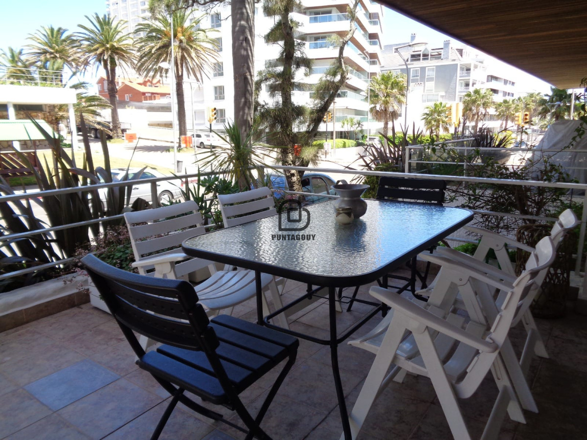 Apartamento ID.1464 - Alquiler a metros del mar, 2 dormitorios y 2 baños