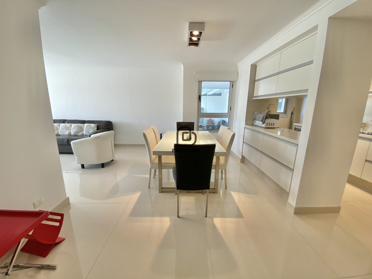 Apartamento ID.1468 - Miami Boulevard 2 dorm 2 baños en venta y alquiler