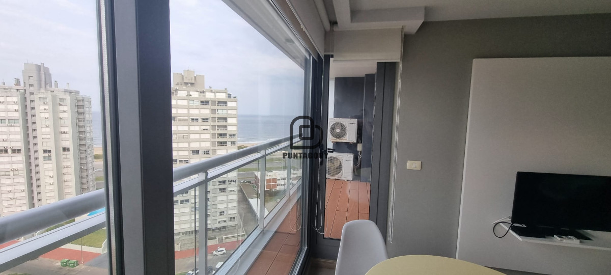 Apartamento ID.1540 - 1 dormitorio y  2 baños en venta 