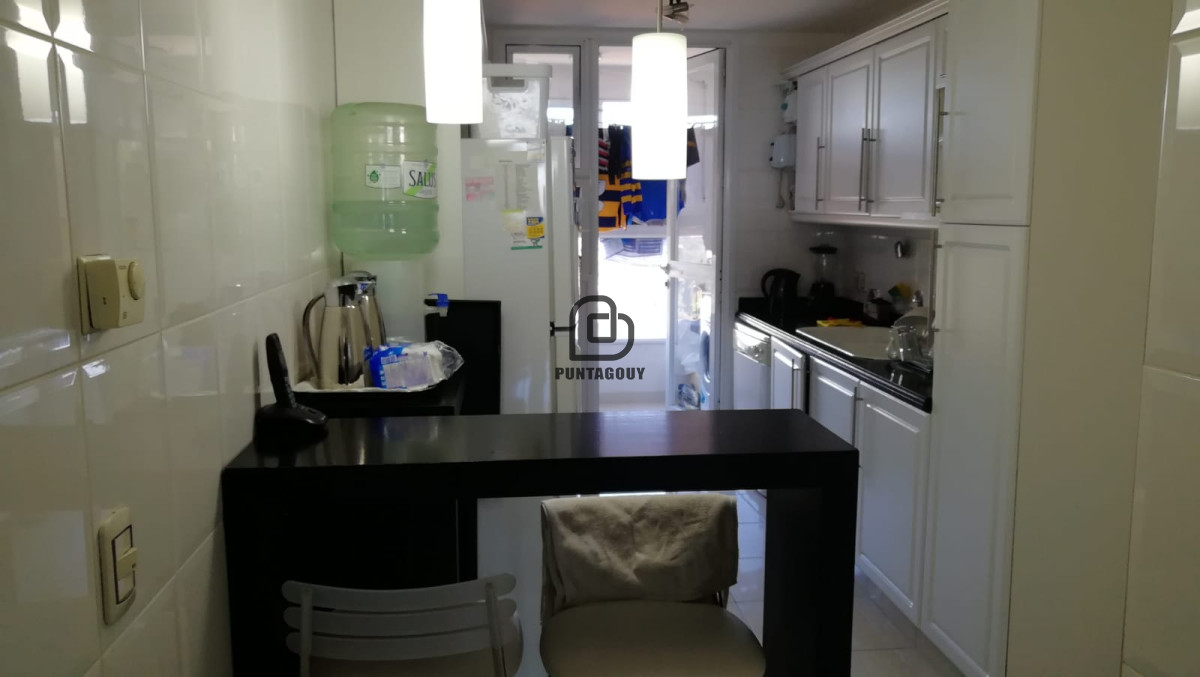 Apartamento ID.1479 -  3 dormitorios 2 baños y parrillero propio en venta