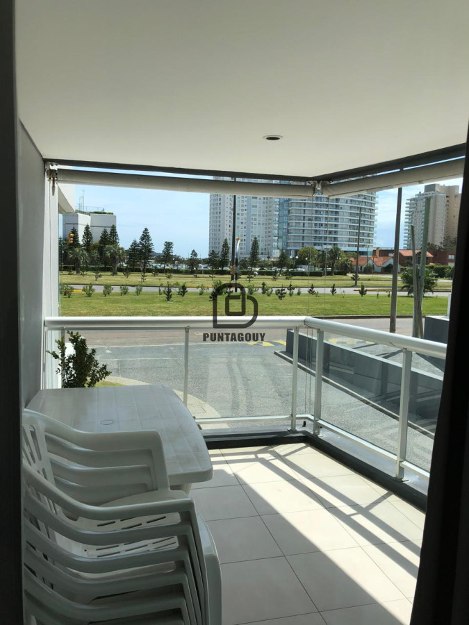 Apartamento ID.1633 - Alquiler de temporada, 3 dormitorios, con servicios