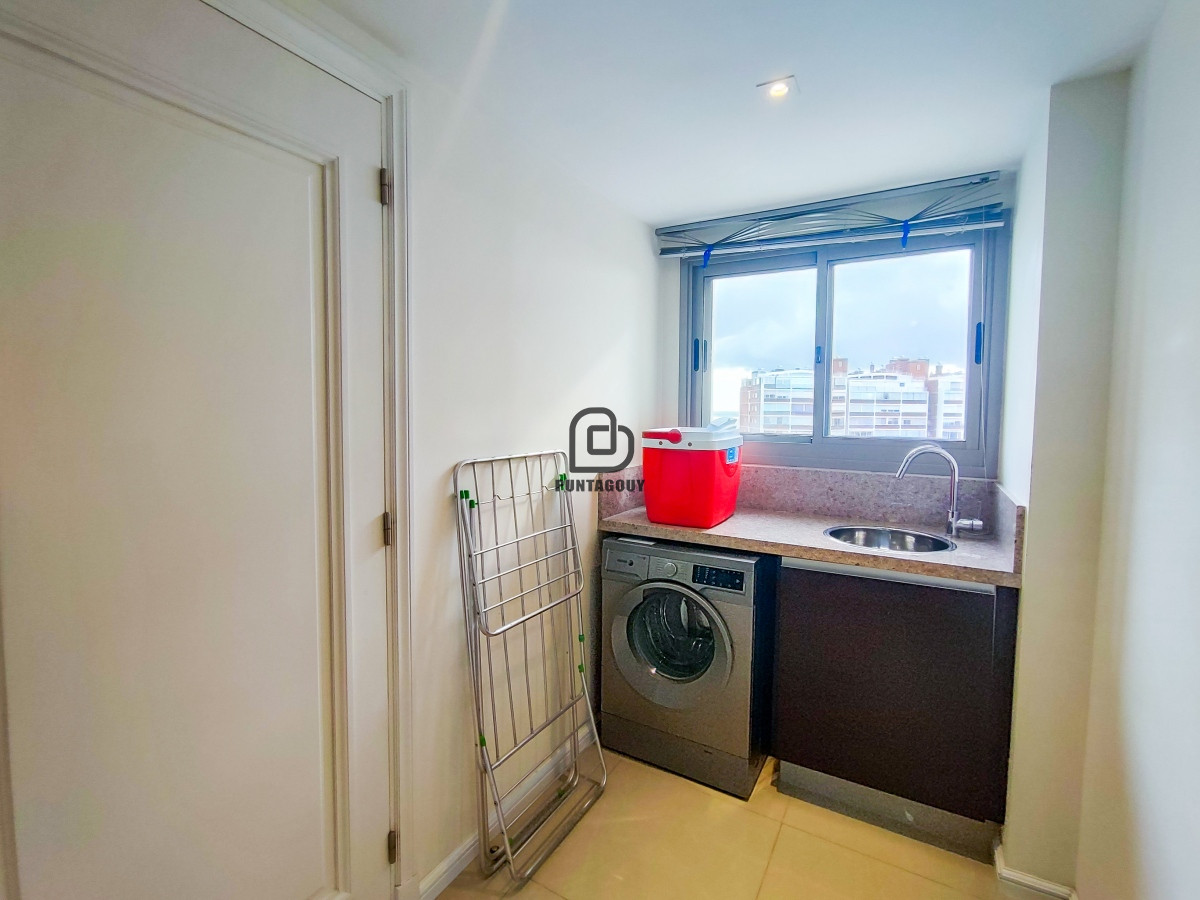 Apartamento ID.1504 - Imperiale 3 dorm 3 baños en venta 