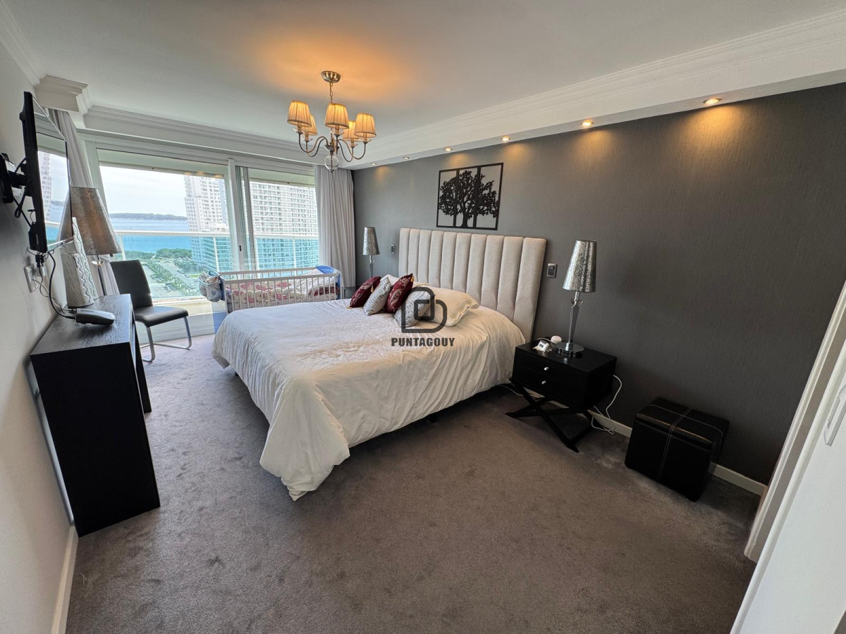 Apartamento ID.1763 - venta de 3 dormitorios en suite y parrillero propio