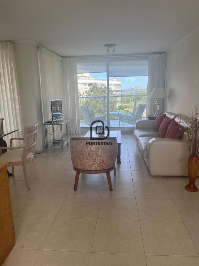 Apartamento ID.1821 - Venta unidad de 3 Suitte frente al mar 