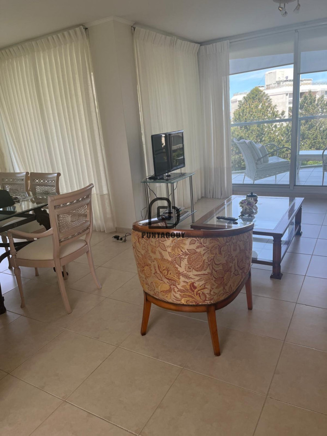 Apartamento ID.1821 - Venta unidad de 3 Suitte frente al mar 