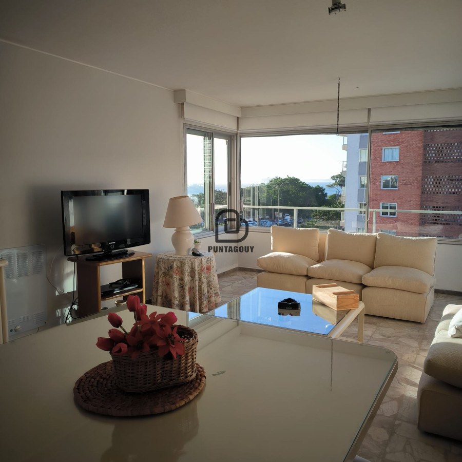 Apartamento ID.1630 - Alquiler de temporada 2 dormitorios, con servicios