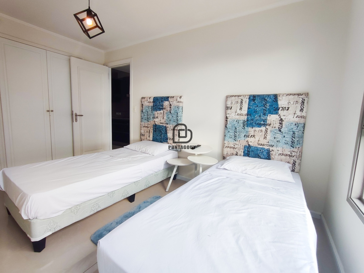 Apartamento ID.1504 - Imperiale 3 dorm 3 baños en venta 