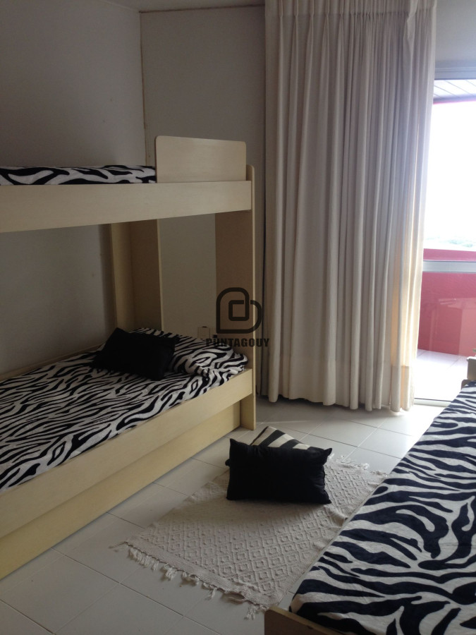 Apartamento ID.1465 - 2 dormitorios y 2 baños  Venta en  OPORTUNIDAD!!