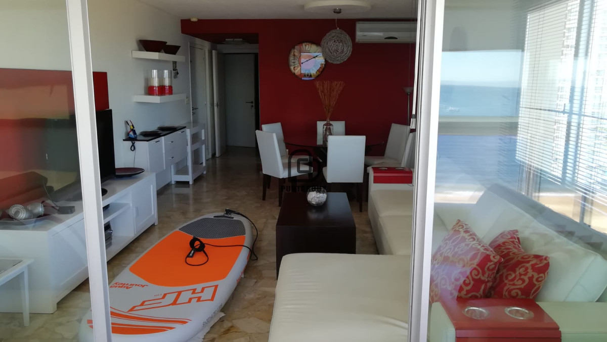 Apartamento ID.1643 - Alquiler de temporada 2 dormitorios, con servicios