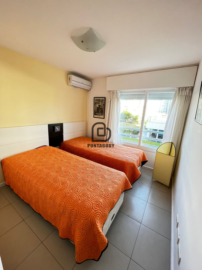 Apartamento ID.1492 - alquiler y venta 3 dormitorios Playa Brava