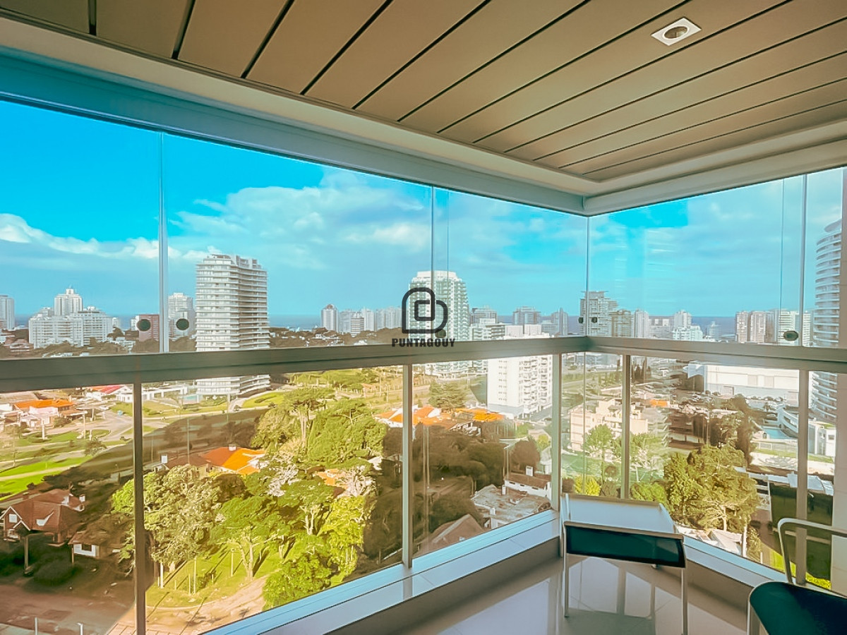 Apartamento ID.1482 - venta en playa Mansa  2 dormitorios,  2 baños y parrillero propio 