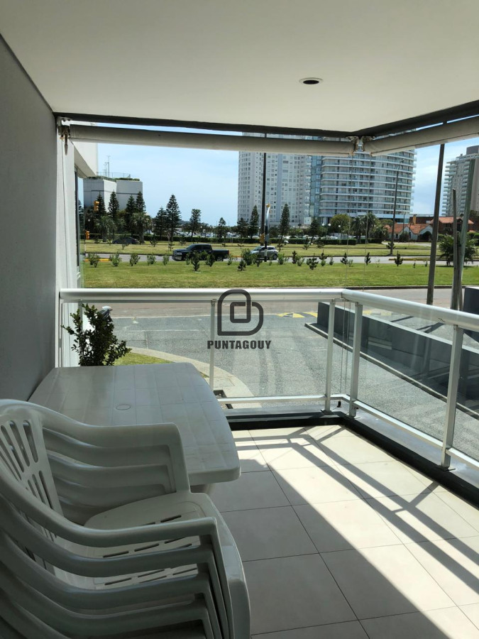 Apartamento ID.1633 - Alquiler de temporada, 3 dormitorios, con servicios