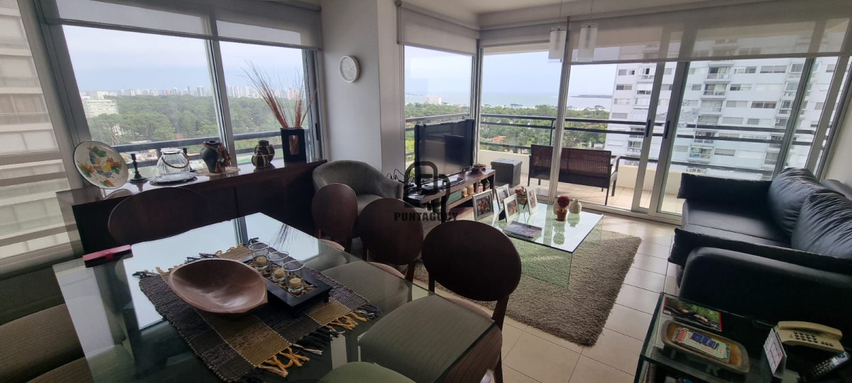 Apartamento ID.1773 - Venta de 3 dormitorios en Roosevelt 