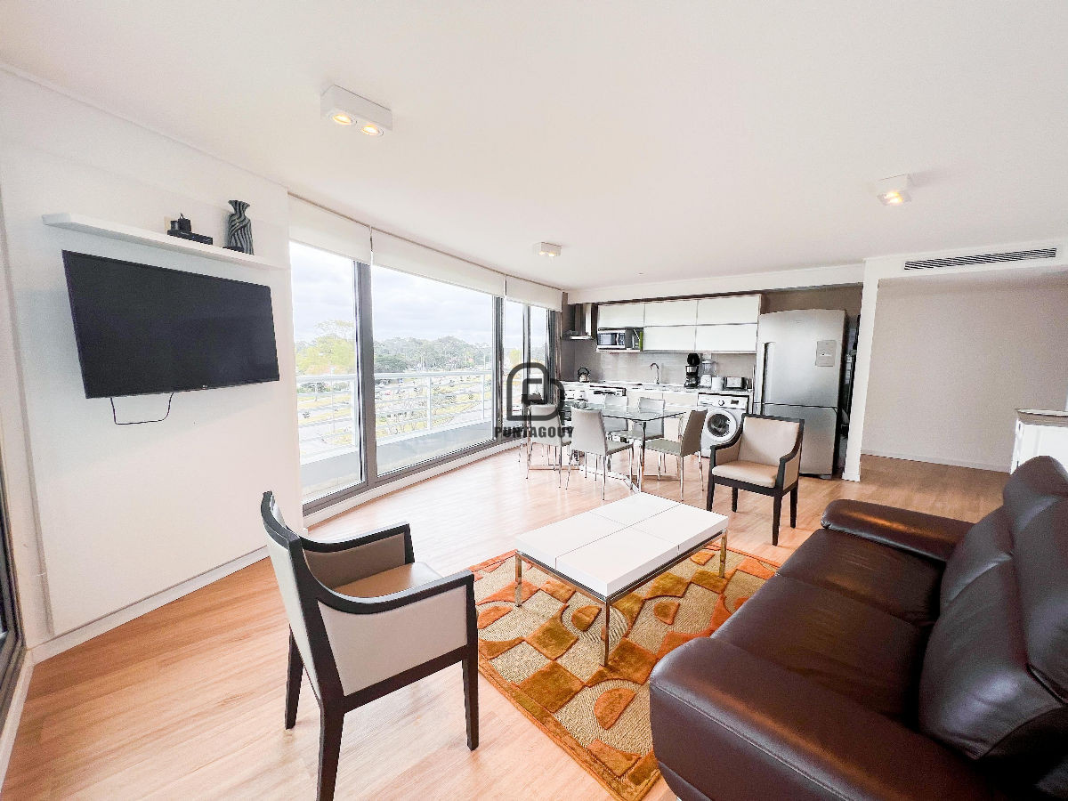 Apartamento ID.1495 - Alexander Boulevard de 2 dorm 2 baños en venta 