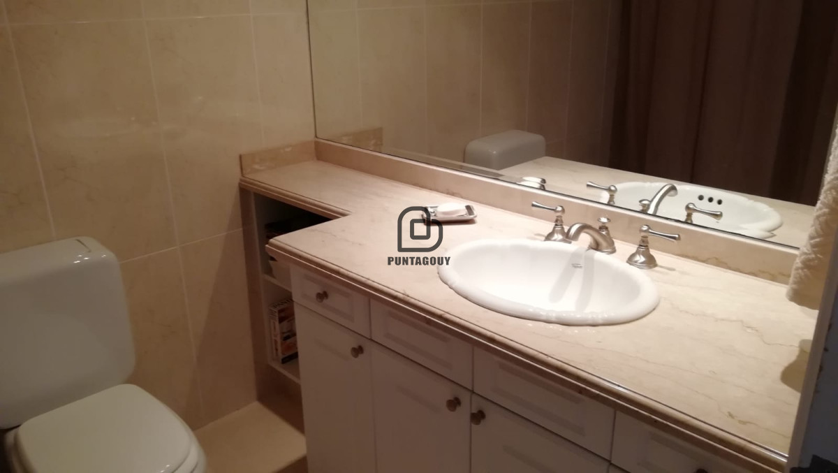 Apartamento ID.1479 -  3 dormitorios 2 baños y parrillero propio en venta