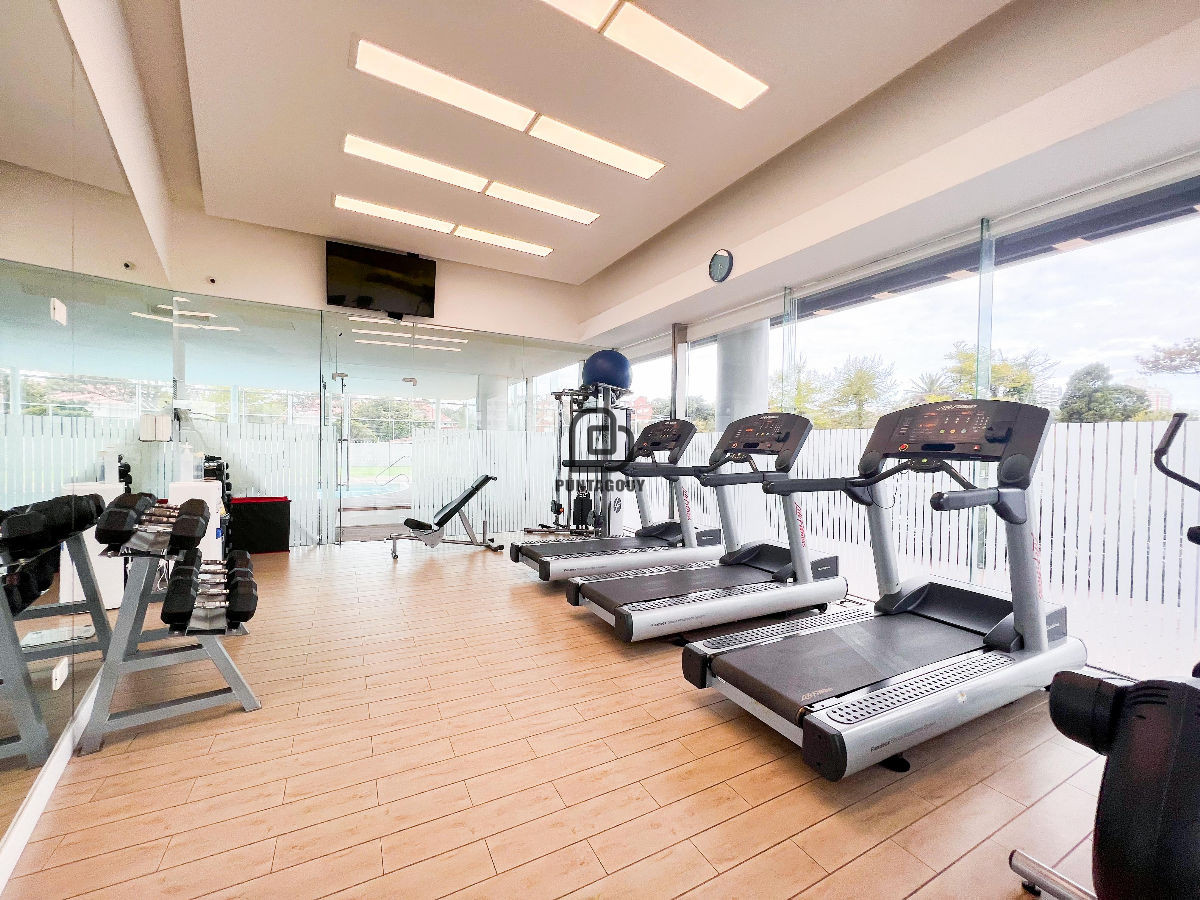 Apartamento ID.1495 - Alexander Boulevard de 2 dorm 2 baños en venta 
