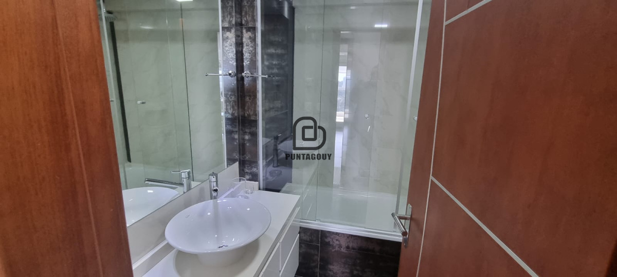 Apartamento ID.1475 - Miami Boulevard de 2 dorm 2 baños en venta 