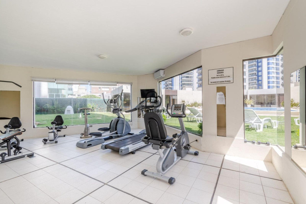 Apartamento ID.1743 - Alquiler y venta frente al mar