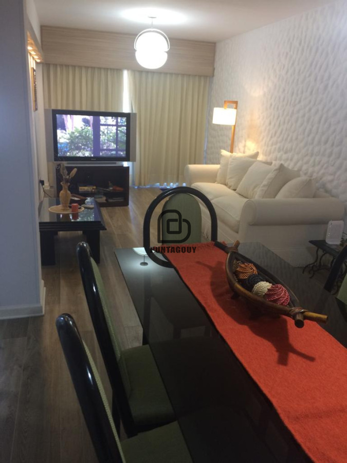 Apartamento ID.1613 - Alquiler de verano, 3 dormitorios , primera linea al mar