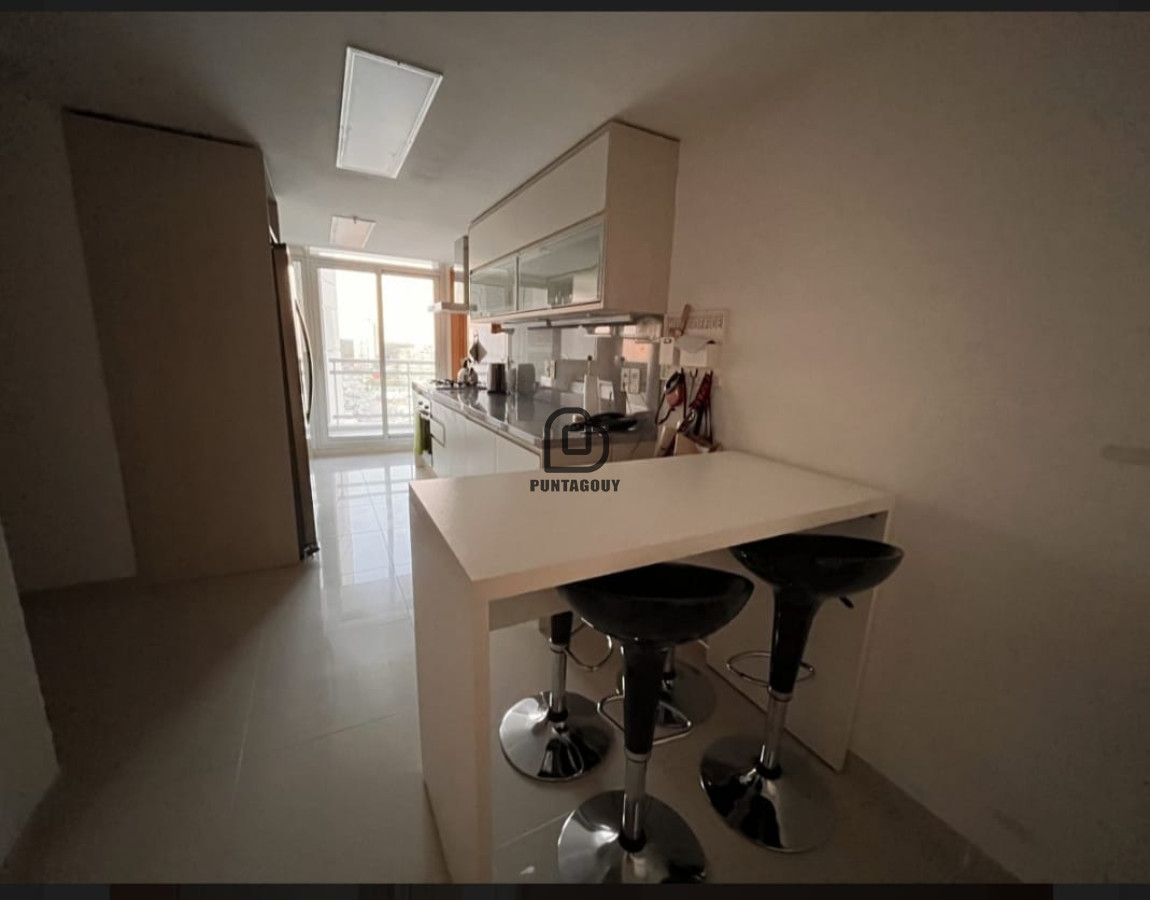 Apartamento ID.1764 - venta de 3 dormitorios en suite con vista al mar