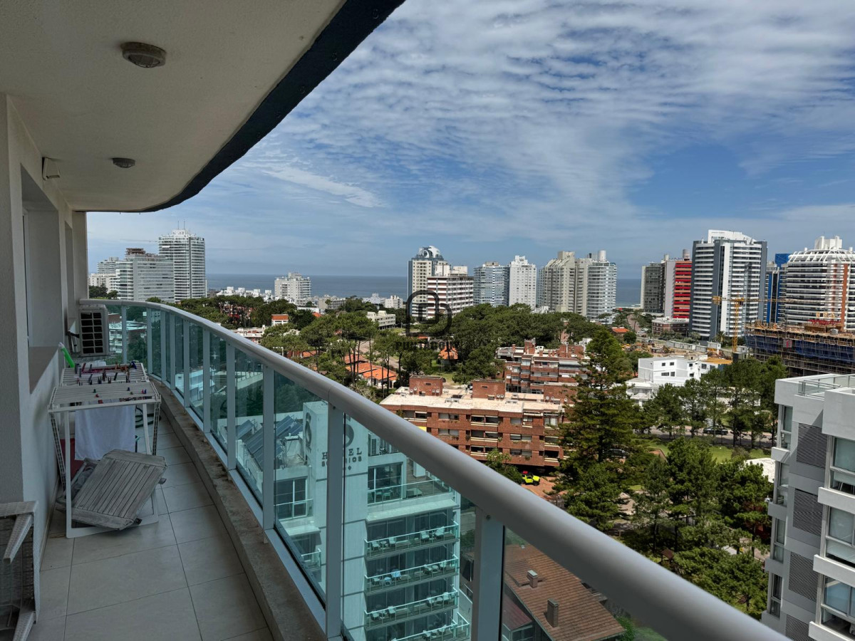 Apartamento ID.1763 - venta de 3 dormitorios en suite y parrillero propio
