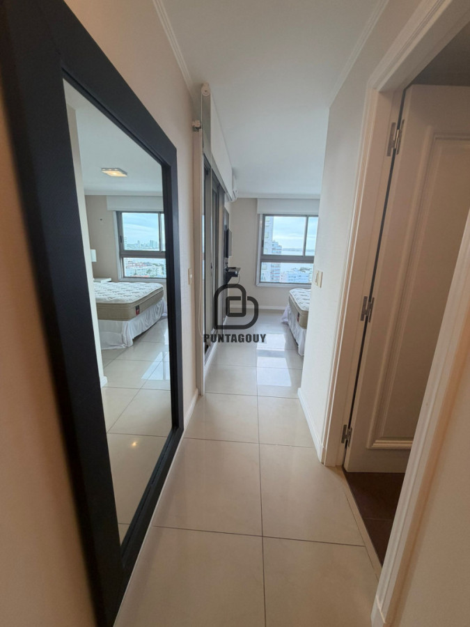 Apartamento ID.7604 - Inversión Premuim frente al mar en Punta del Este