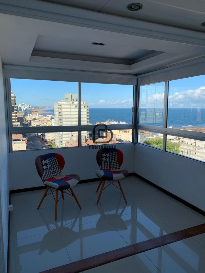 Apartamento ID.1437 - VENTA Y ALQUILER. Peninsula 3 dormitorios + serv.