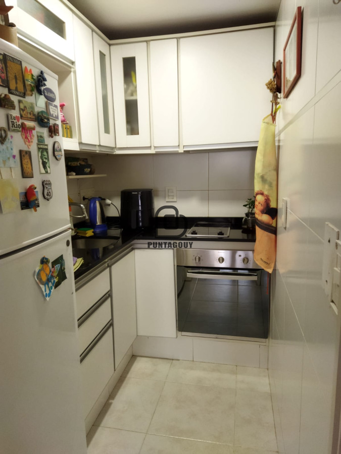 Apartamento ID.268 - VENTA 2 DORMITOIOS Y GARAGE Peninsula Punta del Este