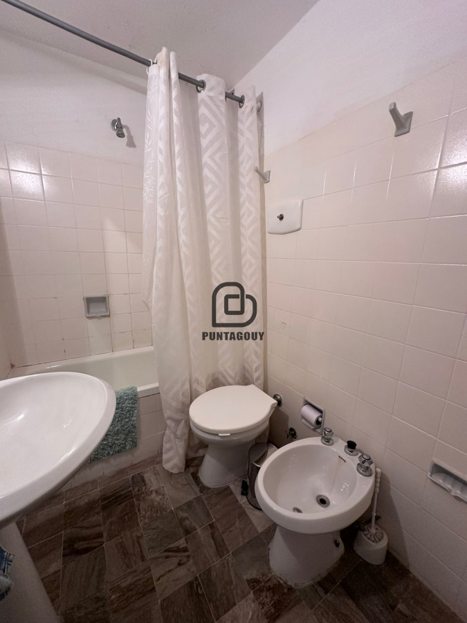 Apartamento ID.1555 - Michelangelo 2 dorm 2 baños con vistas al mar y la isla en venta