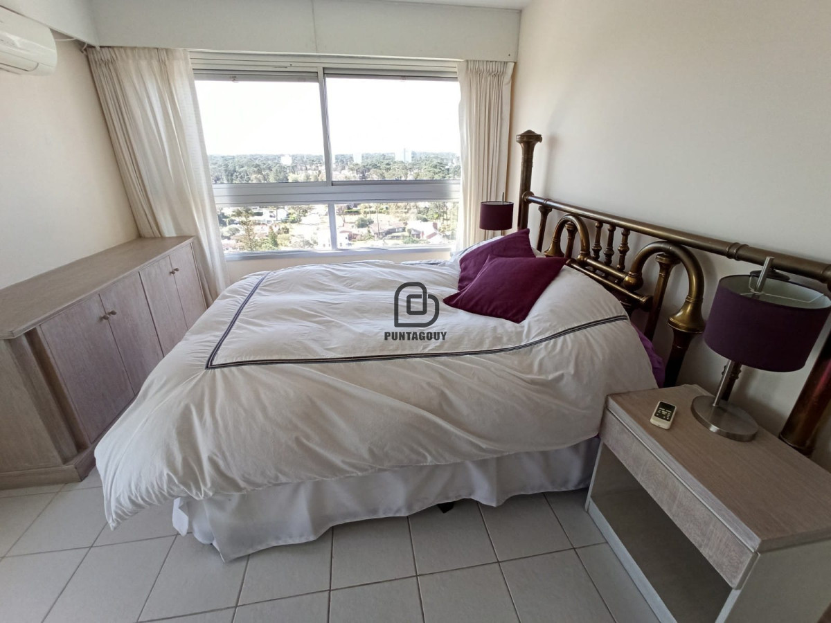 Apartamento ID.1493 - Palm Beach 2 dormitorios  2 baños en venta 