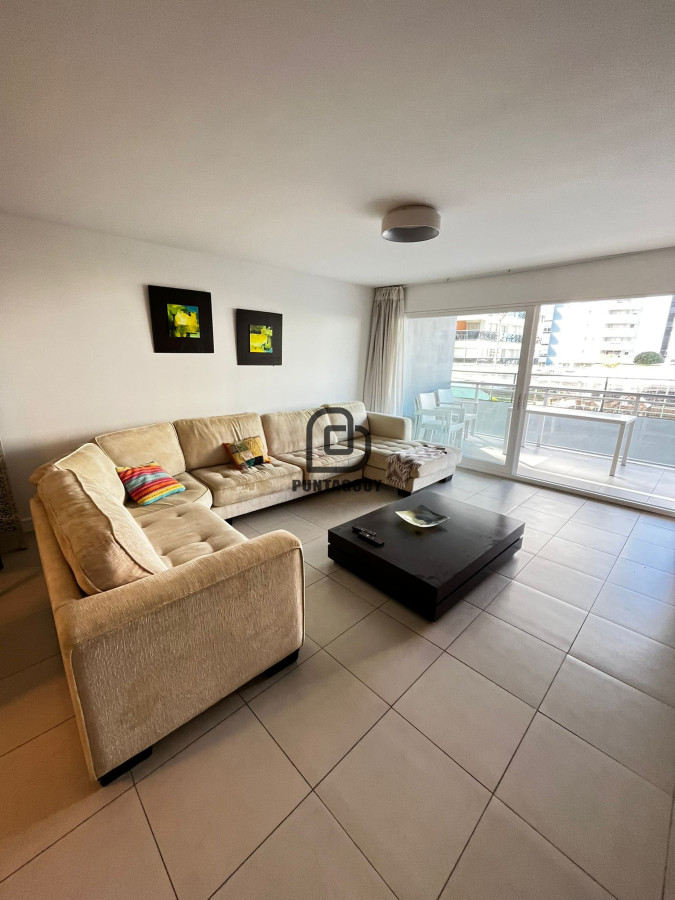 Apartamento ID.1492 - alquiler y venta 3 dormitorios Playa Brava