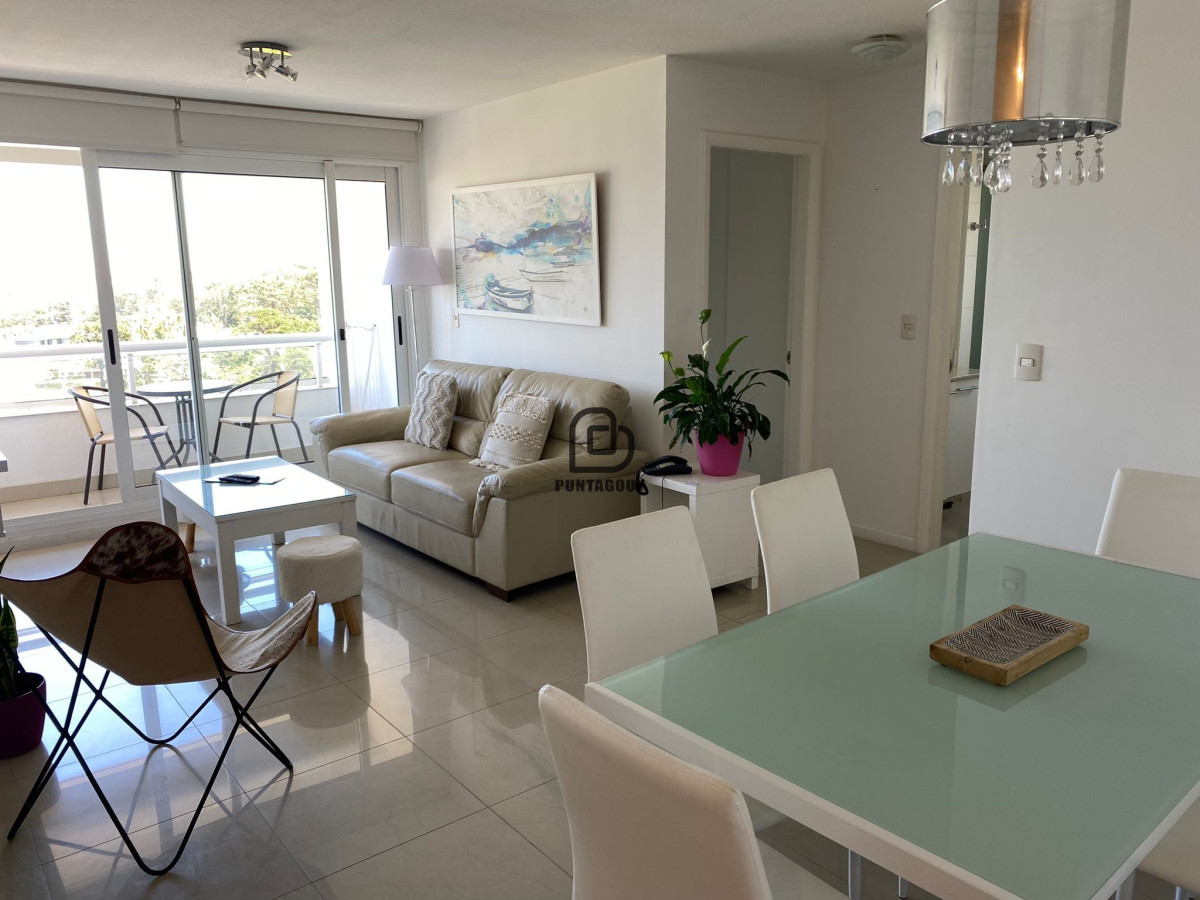 Apartamento ID.1483 - Venta en Jardines de la Sierra 2 dorm 2 baños 