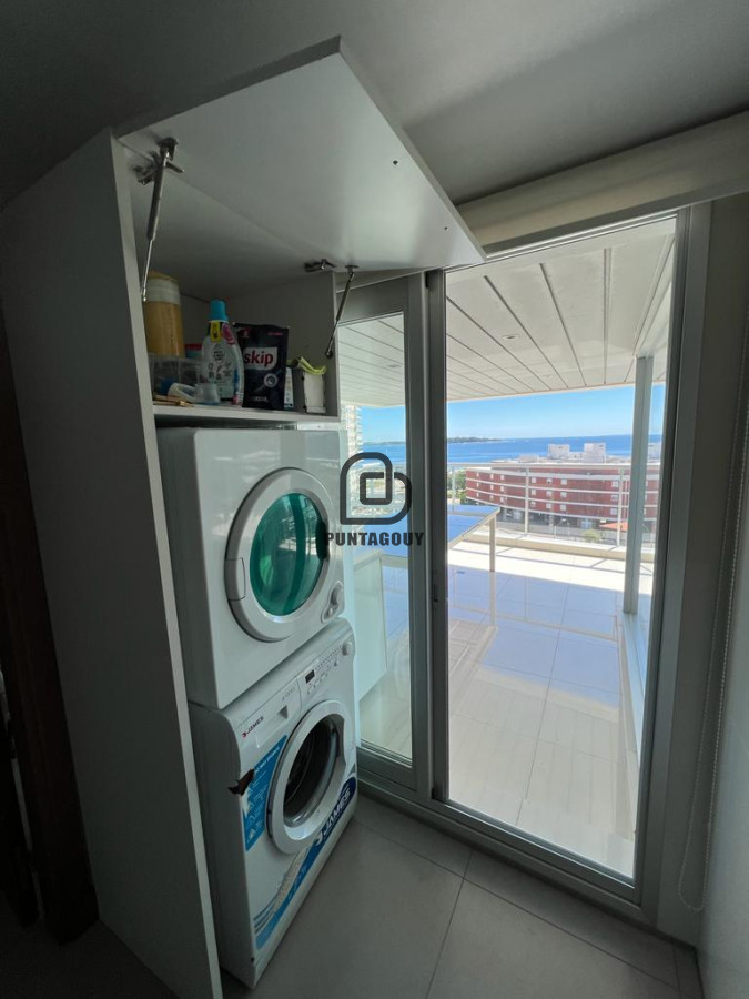 Apartamento ID.1481 - Miami Boulevard 3 dorm 2 baños mas dep de serv en venta 