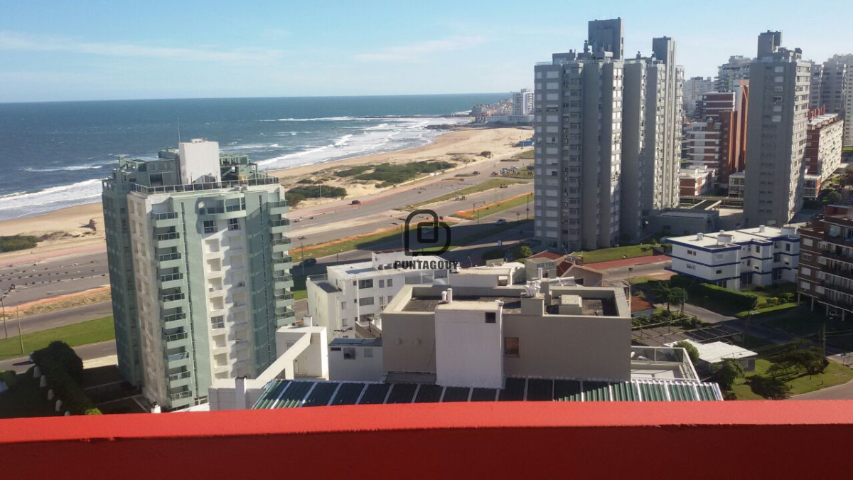 Apartamento ID.1465 - 2 dormitorios y 2 baños  Venta en  OPORTUNIDAD!!