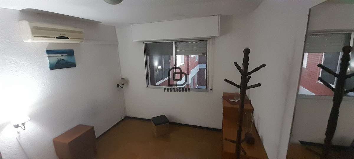Apartamento ID.1593 - VENTA apartamento, playa Mansa  Punta del Este