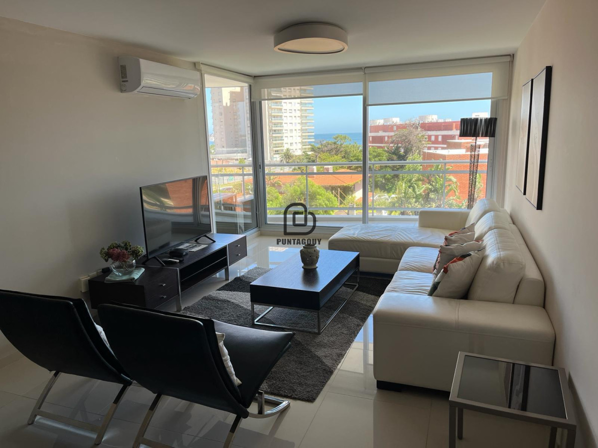 Apartamento ID.1538 - 2 dormitorios, 2 baños mas dependencia de servicio  en alquiler vacacional