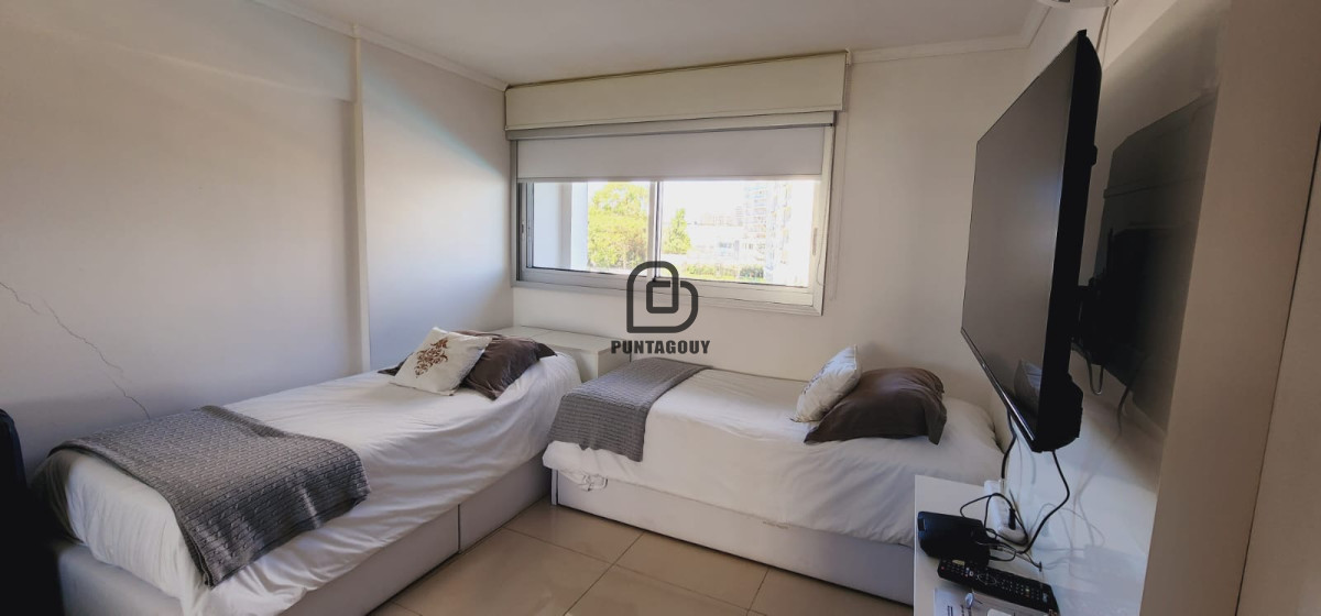 Apartamento ID.1469 - Miami Boulevard II de 2 dorm 2 baños en venta