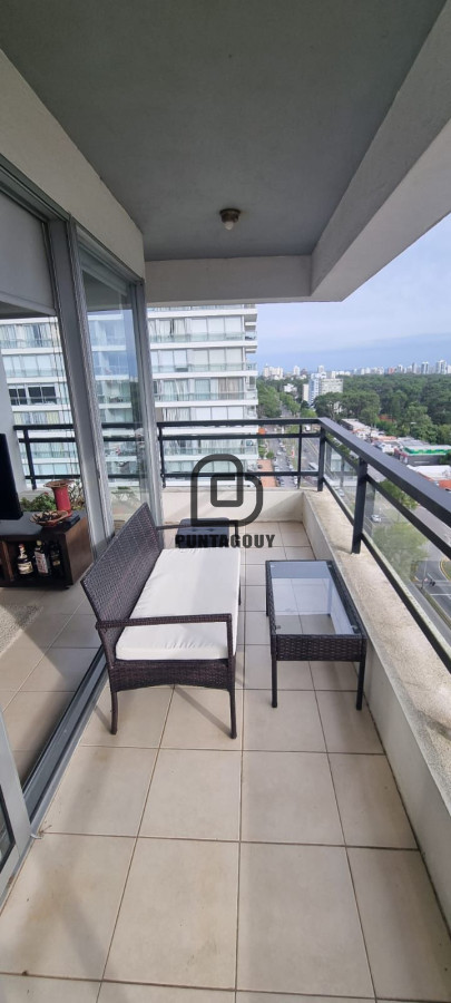 Apartamento ID.1773 - Venta de 3 dormitorios en Roosevelt 
