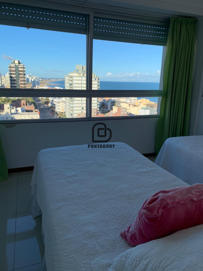 Apartamento ID.1437 - VENTA Y ALQUILER. Peninsula 3 dormitorios + serv.
