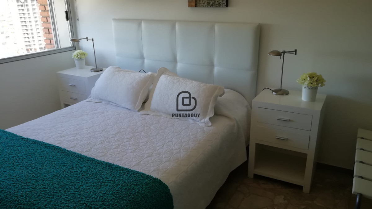 Apartamento ID.1643 - Alquiler de temporada 2 dormitorios, con servicios